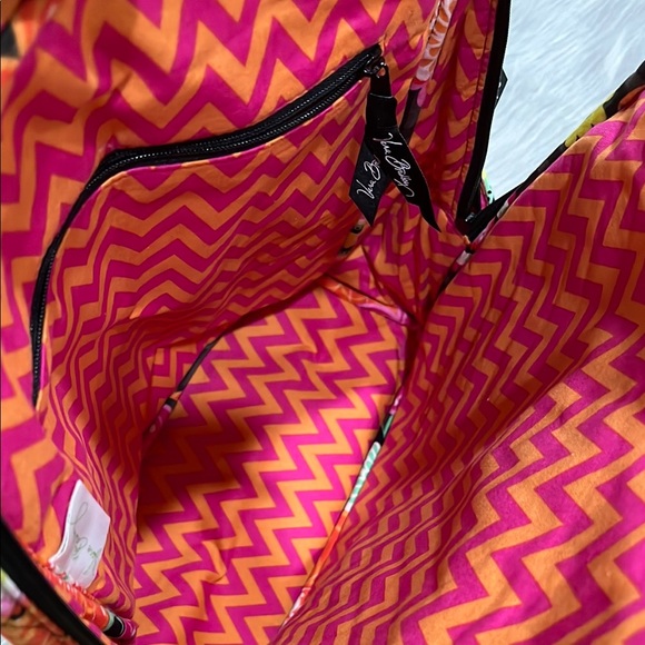 NWOT Vera Bradley Colorful Floral Backpack - Picture 2 of 6